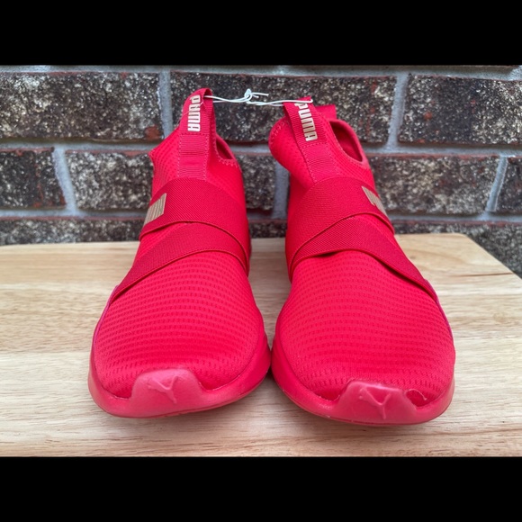 Women’s Puma Radiate athletic shoe - Picture 2 of 7